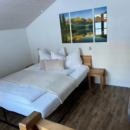 Jaegerstuebli Hotel