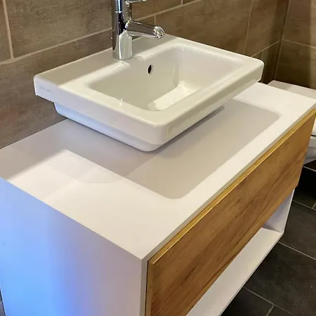 Jaegerstuebli Szálloda 3*