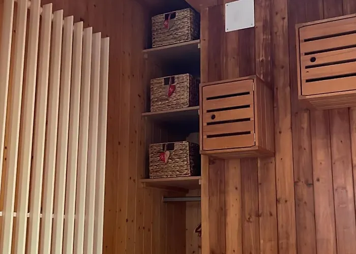 Jaegerstuebli מלון