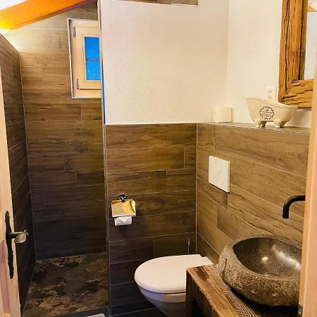 فندق Jaegerstuebli جريندلوالد